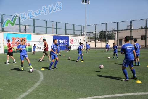 加油吧少年足球视频,加油吧少年足球