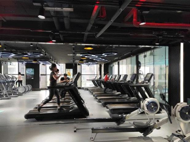 健身房今冬关店潮?全案解析浩沙、一兆韦德、乐刻、Keep、超级猩猩…揭秘行业20年的*规则潜**