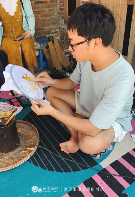 亲身体验刺绣,蜡染体验中国非遗