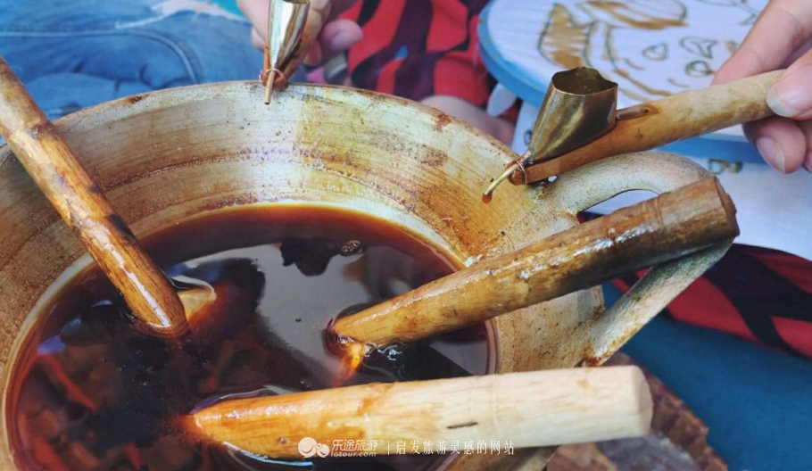 亲身体验刺绣,蜡染体验中国非遗