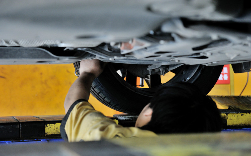 途观l换胎视频,途观l换胎