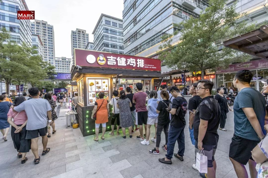 繁荣夜间经济提升城市文明,繁荣街道夜经济重拾人间烟火味