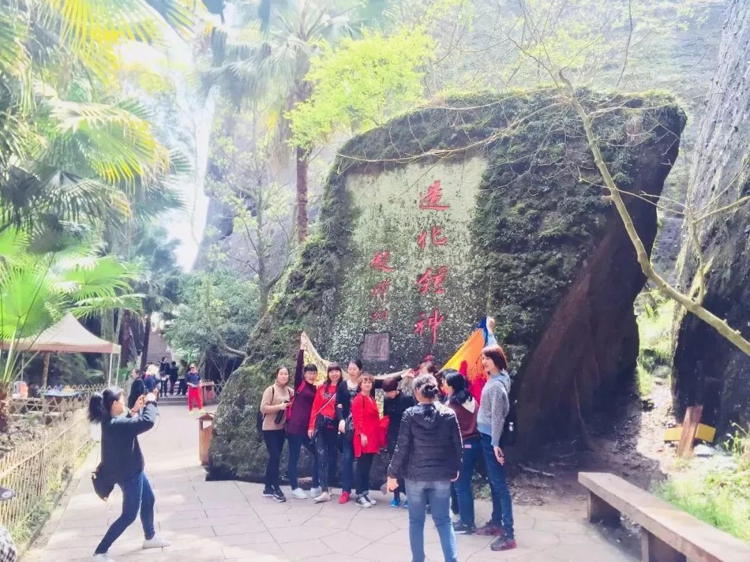 暑假就要来了你有什么想去的地方,你还在为暑假没有去处而烦恼吗