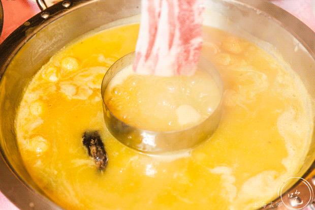 100多就能吃一顿港式打边炉,人均100让你吃个够的海鲜自助餐