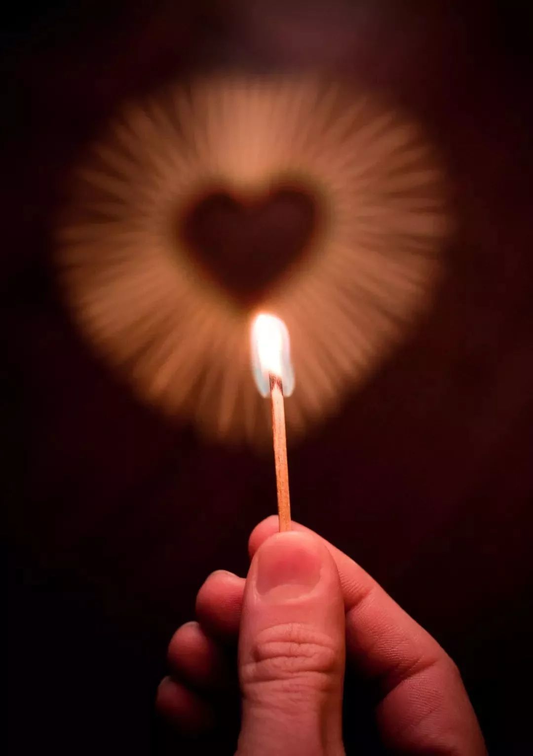 夜话丨任岁月更迭，我们初心不改