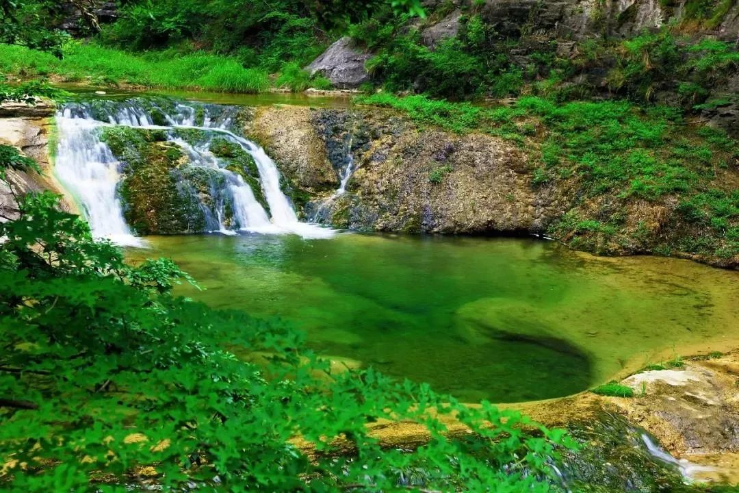 青龙峡景区优惠活动有哪些,免门票冰瀑景区