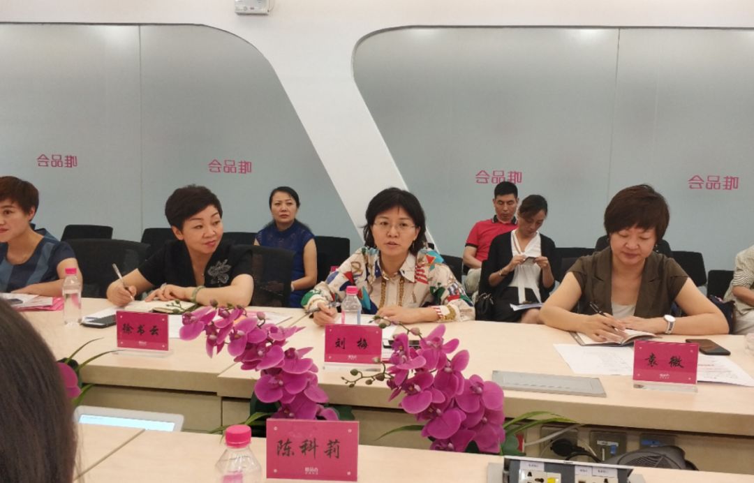 孕产期关爱相伴健康讲座,产科护理科普活动周关爱女性