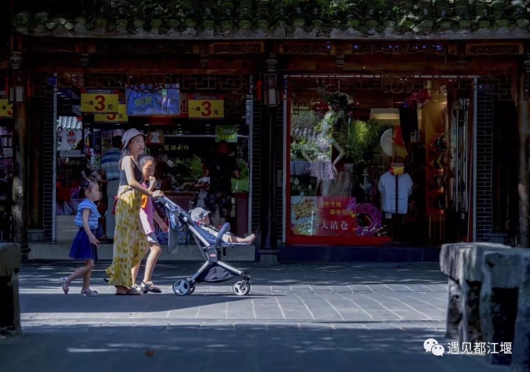 向往之城都江堰：一座骨子里带有香味的城市！