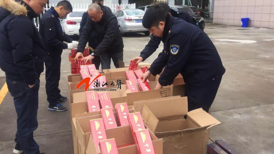 中华香烟打假电话,打假整条中华烟鉴别真假