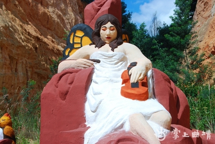 带您走进陆良彩色沙林风景,陆良彩色沙林风景区今年人多不多