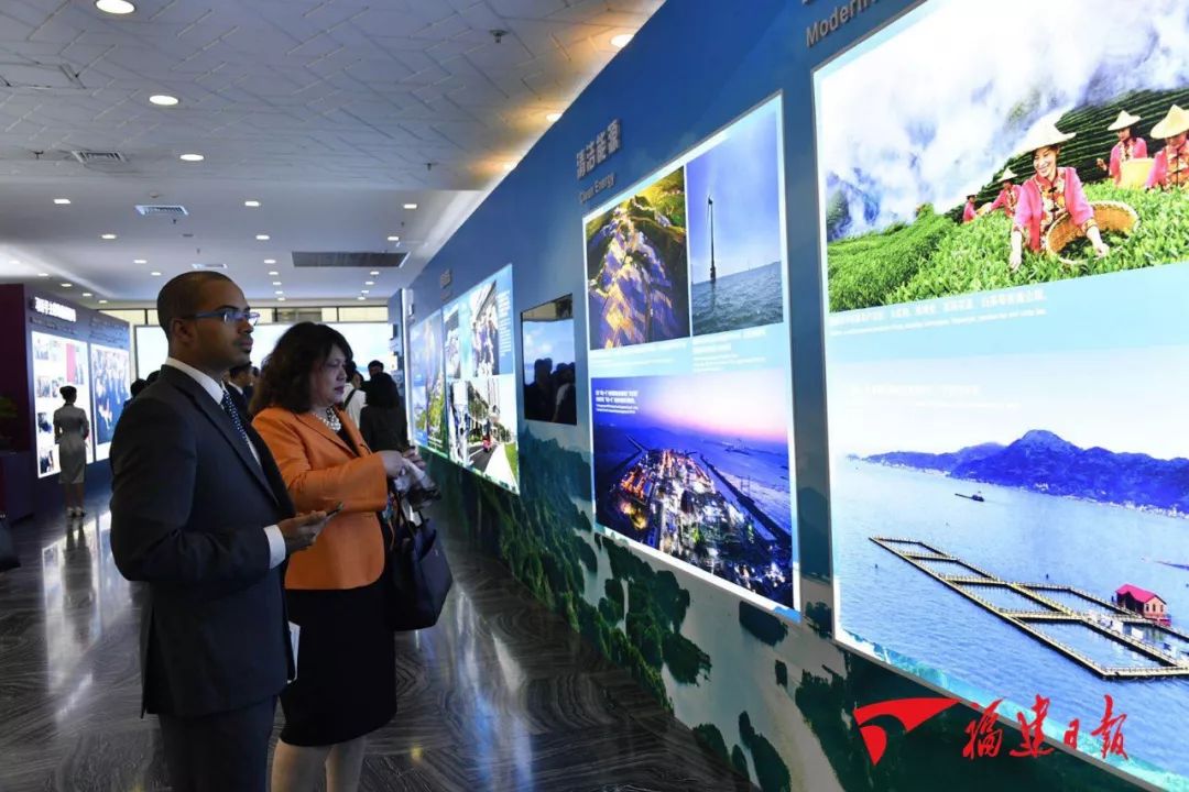 在外交部蓝厅，短短几小时，福建在全球圈粉无数