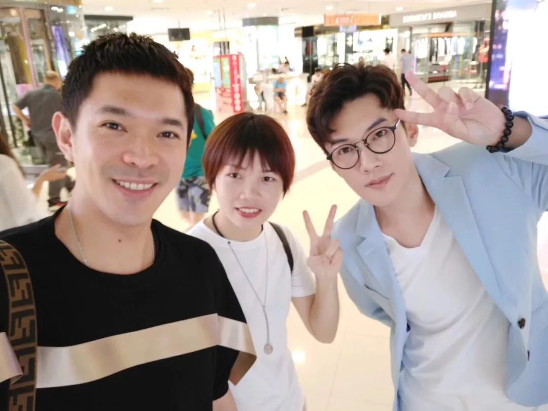 布耀霆的不定期更新——开箱特辑,我们的爱就是那么慷慨