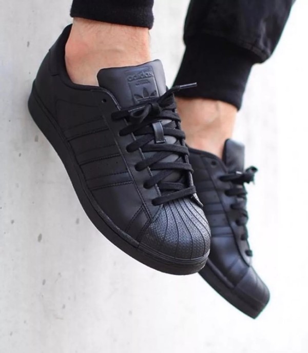 有颜值百搭又可以实战的球鞋,比较百搭舒适耐穿的几款球鞋