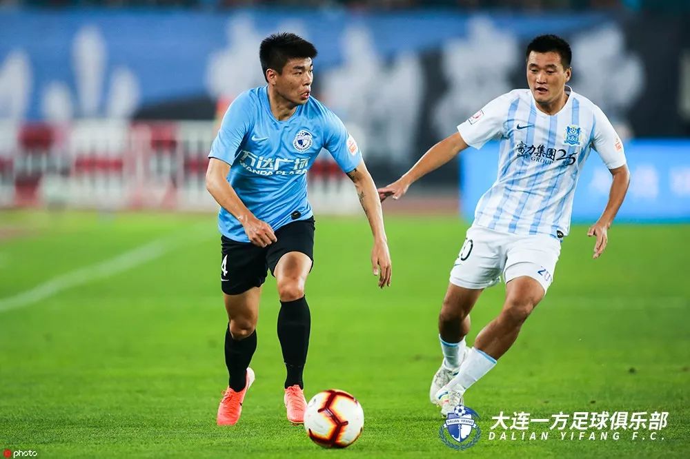 大连一方博阿滕转身分球过人,博阿滕最新战报