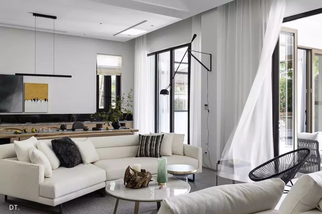 沙发承载了你的惬意,客厅沙发就是家的一道最美的风景