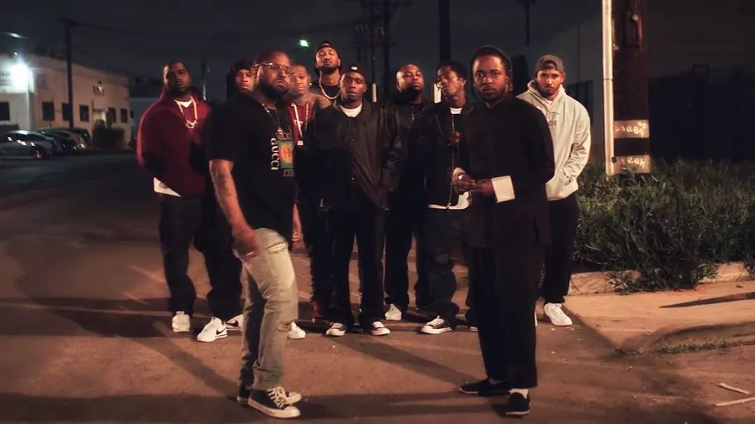 没有练武术、不懂踢瓶盖，你只是一个60分的潮人|街头文化终极秘籍