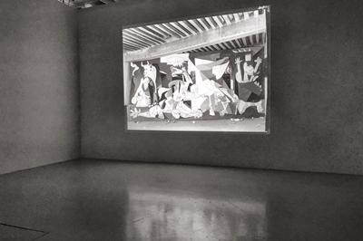 走出成都|幸运的人,才可以在巴黎自由迷失