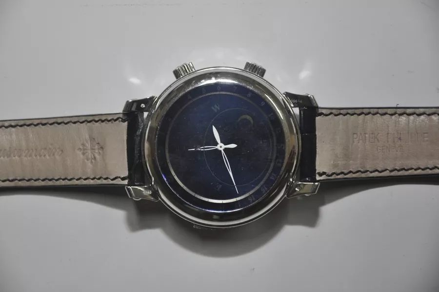 原价几十万手表现在卖1万多,价值千万的手表被拍卖