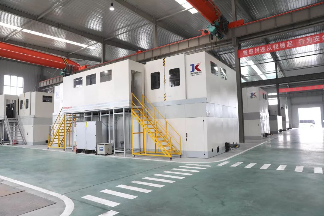 激情干事,激情燃烧干事创业