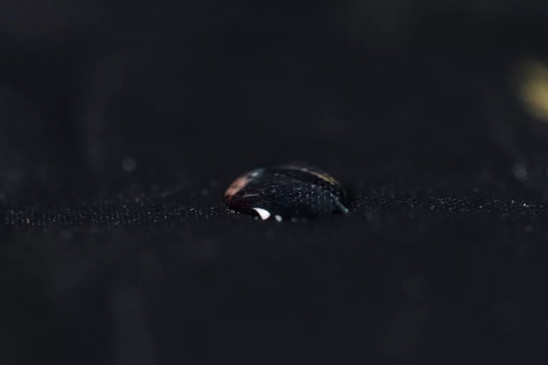 能抗8级大风和车压的暴风伞测评,硬汉级暴雨伞