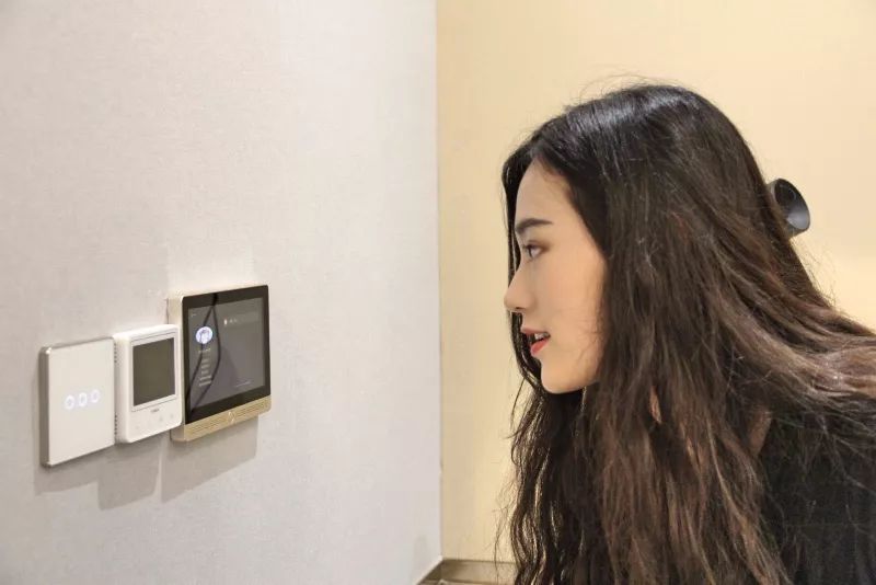 这会不会是天津最“聪明”的样板间？︳「冷眼观楼」