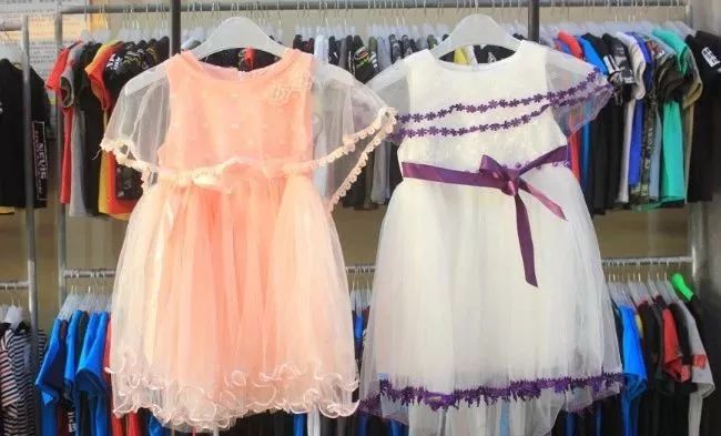 广州番禺工厂特卖会,广州番禺服装开仓售卖2021年