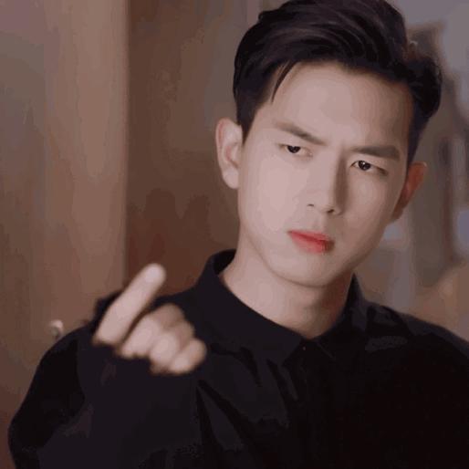 花钱减压|不在微博上买房都追不上现男友的预告了,韩商言你太上头