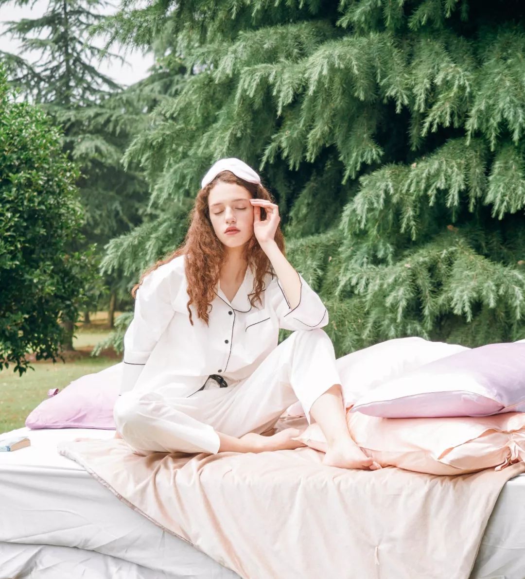 国际真丝品牌,英国小众真丝品牌大全