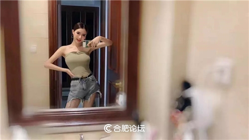 全能美女的美胸蜕变用实力碾压“平胸更时尚”的柠檬精