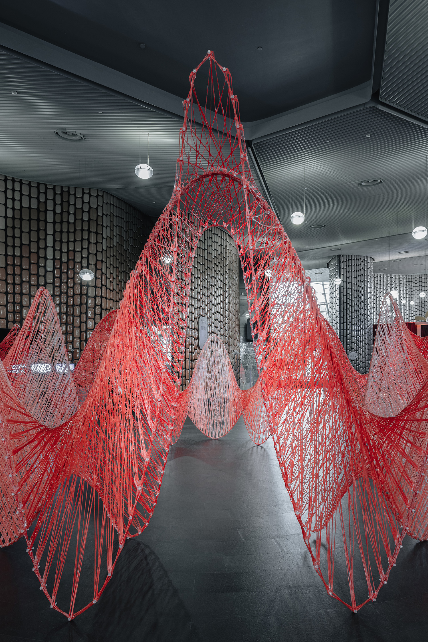 WutopiaLab俞挺工作室丨RedLaLaLand艺术装置