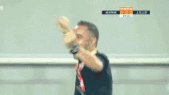 佩雷拉出席活动,佩雷拉52岁