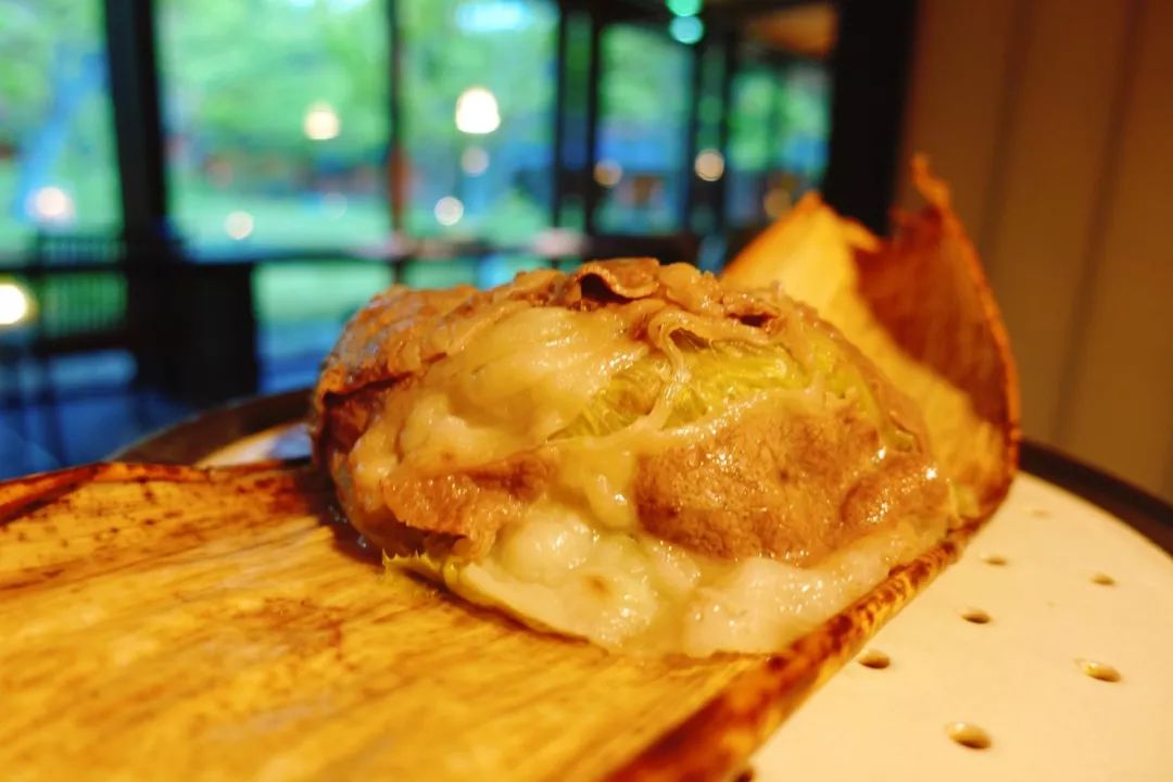 藏于山水间的温泉酒店推荐,海螺沟温泉度假酒店推荐