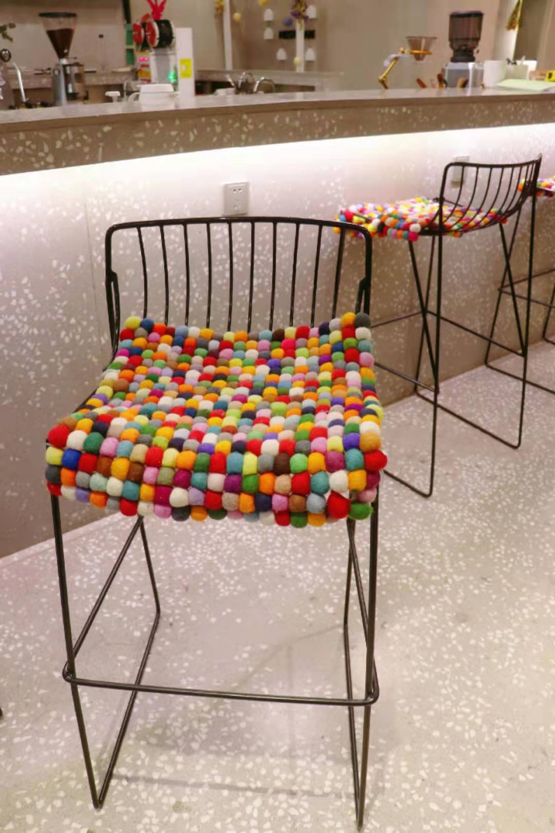 不能错过的一家网红面包店,网红彩虹拉丝面包