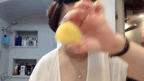 女星秒变“网瘾少女”，3C病“瘾”斑出击，失去远比看到得多