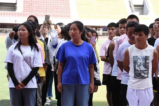 2019黔西南州百花杯足球赛,黔西南州金州杯足球赛小学组