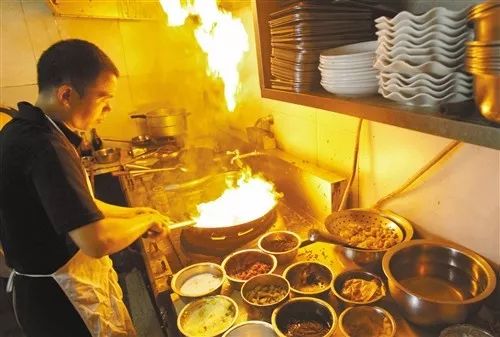 饭店老板每天视频,淮北饭店老板抖音