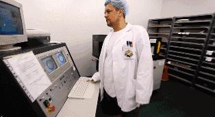 感光法制作pcb教程,pcb冲孔机动图