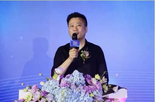 “星耀天汉宏创未来”红星美凯龙汉中堂宏商场全球招商发布会荣耀启幕