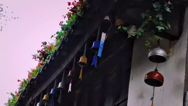 雨天丽江古城旅游攻略,来丽江看雨中的丽江古城