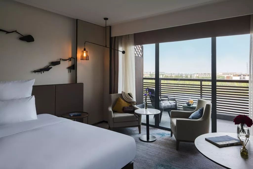 铂尔曼酒店民宿,古镇铂尔曼酒店