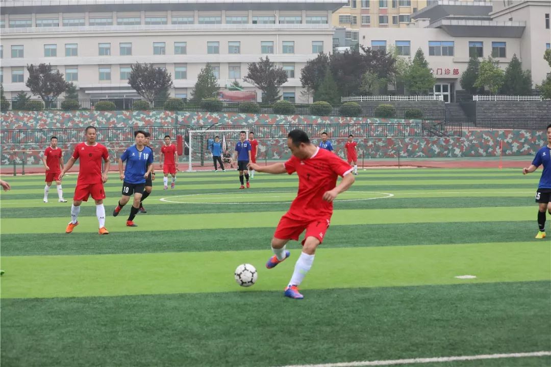 强军杯“卫士动力”业余足球比赛济南片区圆满收官,*警武**莱芜支队点球大战险胜总队机关