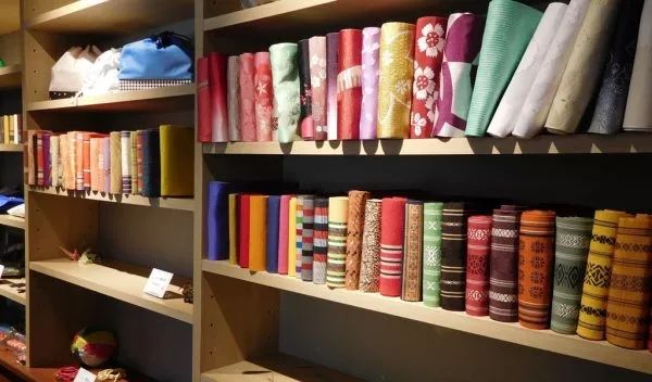 在日本东京体验穿和服需要多少钱,在日本想穿和服