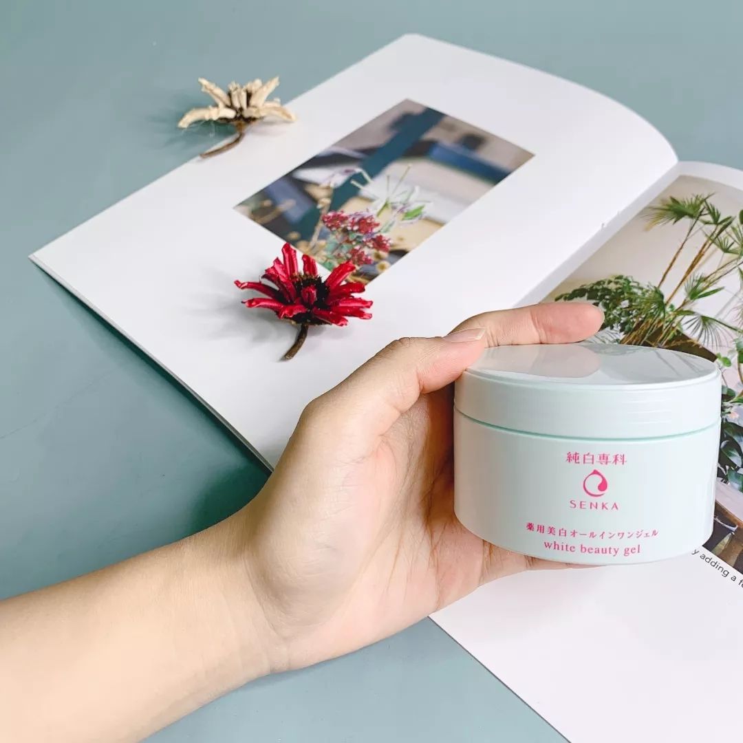 十二星座打开狮子月的方式