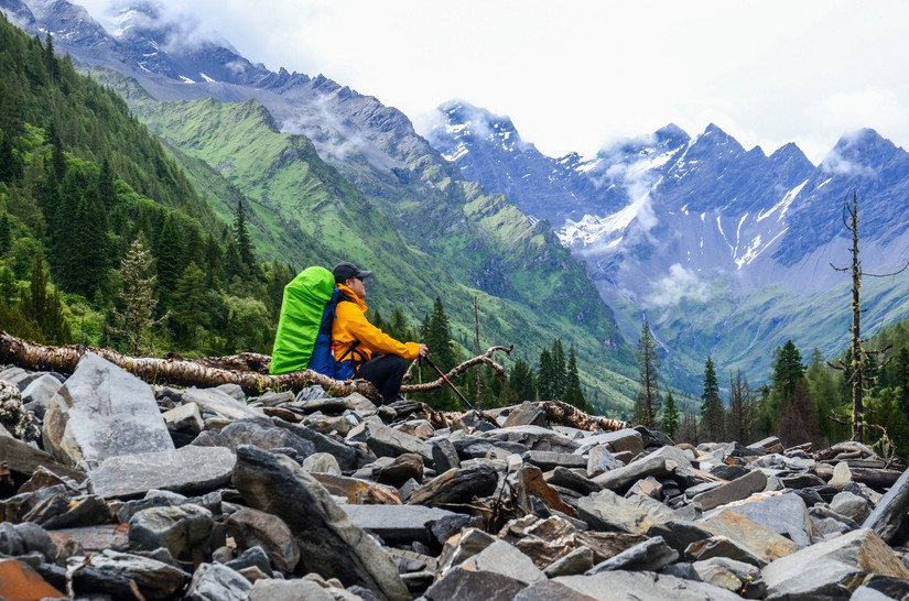 性价比高的防水超薄冲锋衣评测,狼爪防风防水冲锋衣
