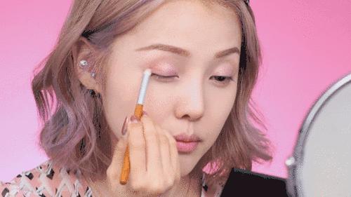 你的妆容影响你的心情,恋爱频率妆容