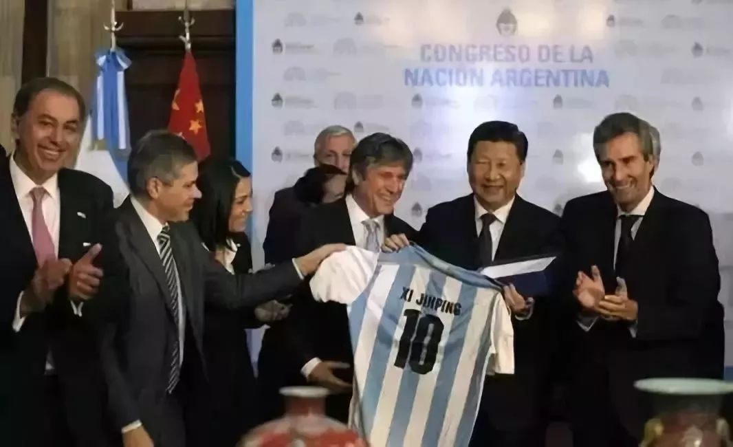 健康中国,看习*平近**的体育情缘