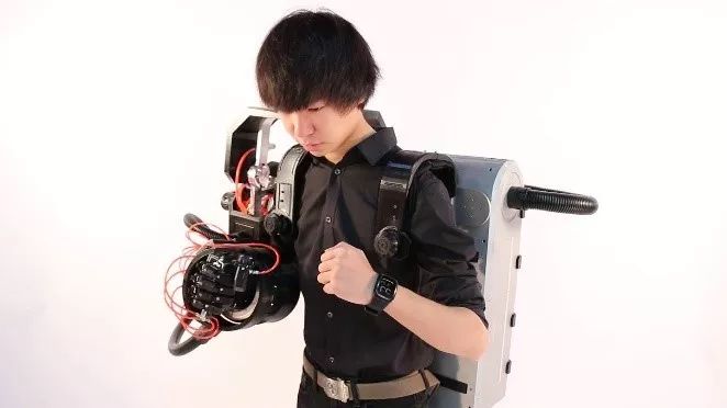 铁甲钢拳挑战双子星,铁甲钢拳挑战机器人