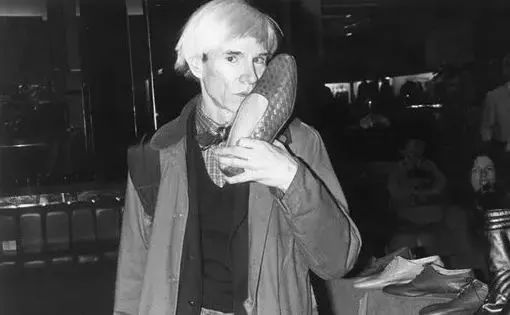 娇嫩双足|堪比“换皮术”的逆天足膜！让双脚像剥鸡蛋壳一样轻松换新皮！60分钟还你柔嫩美足