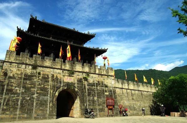 成都出发高铁8小时内目的地,成都出发高铁直达的旅游景点