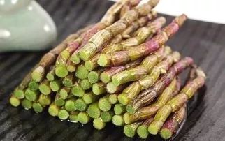 强肝肾强筋骨汤,补气血强筋骨炖汤